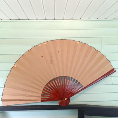LOT 318: Large 6ft Gilt Handpainted Chinese Paper and Lacquered Wood Fan
