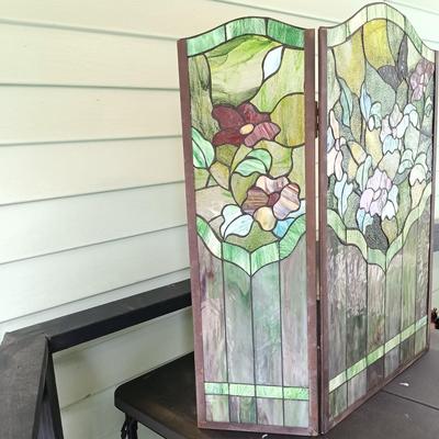 LOT 321: Butterflies and Flowers Stained Glass Fireplace Screen