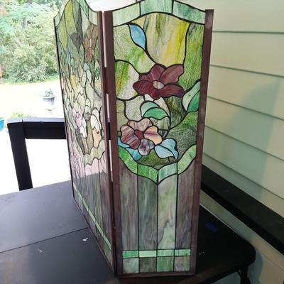 LOT 321: Butterflies and Flowers Stained Glass Fireplace Screen