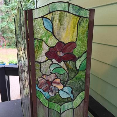LOT 321: Butterflies and Flowers Stained Glass Fireplace Screen