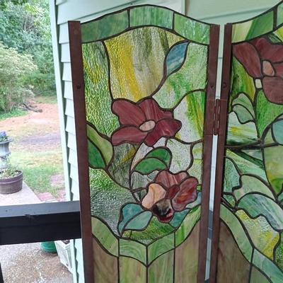 LOT 321: Butterflies and Flowers Stained Glass Fireplace Screen