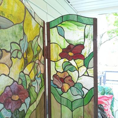 LOT 321: Butterflies and Flowers Stained Glass Fireplace Screen