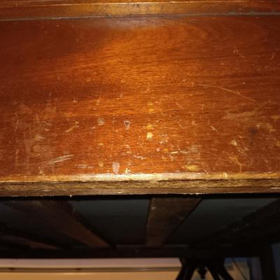LOT 323: Stunning Early 20th Century Queen Size High-Back Bed Frame
