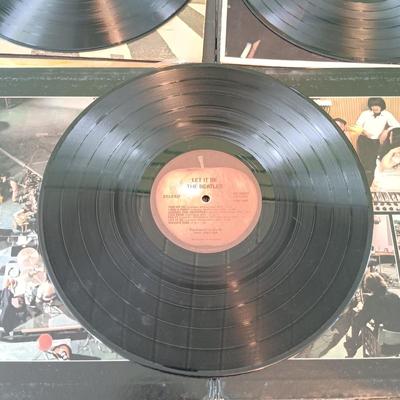 LOT 347: Collection of Beatle Records
