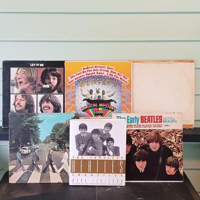 LOT 347: Collection of Beatle Records