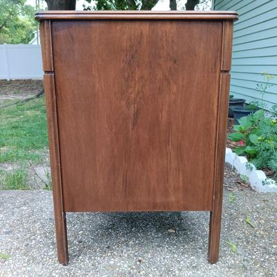 LOT 348: GE Cathedral Radio Model 7-4100JA with Record Stand