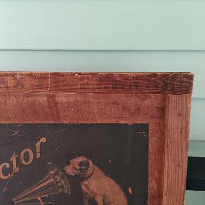 LOT 352: Vintage Victor Victrola Shipping Crate Panel