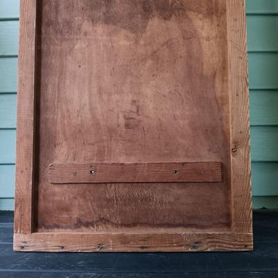 LOT 352: Vintage Victor Victrola Shipping Crate Panel
