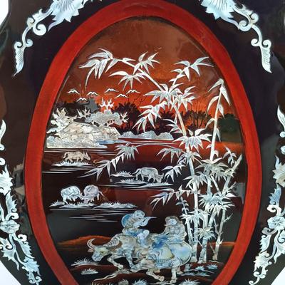 LOT 387: Large Mother of Pearl Inlaid Lacquerware Tray Art