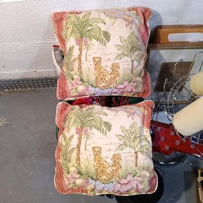 LOT 388: Collection of Home Decor and Crafting Supplies