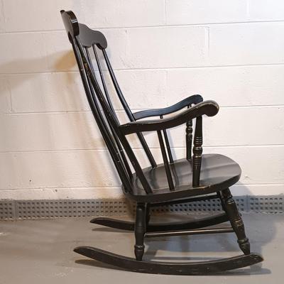 LOT 395: Vintage Stevens Institute of Technology Graduation Boston Rocker