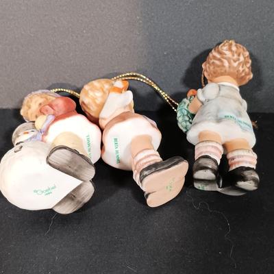 LOT 397: Set of (15) Hummel Goebel Christmas Ornaments