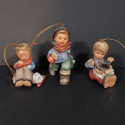 LOT 397: Set of (15) Hummel Goebel Christmas Ornaments
