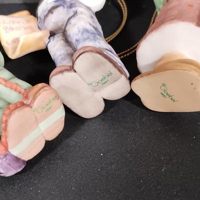 LOT 397: Set of (15) Hummel Goebel Christmas Ornaments