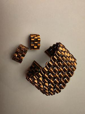 Copper toned bracelet and clip on earrings