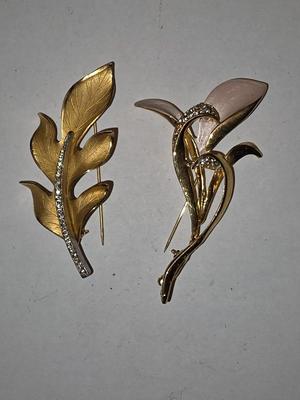 Pair of Gold tone brooches