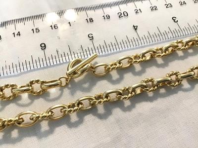 Nice Gold Tone Collar /Choker Link Necklace