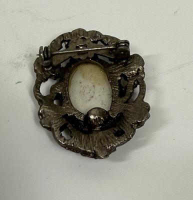 Vintage Brooch Pin - Yellow Rose Cameo inside an Ornate Metal Ring