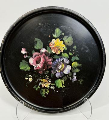 Vintage Nashco Toleware Hand Painted Black Round Metal Tray 12.75" Round Decorative Tray. Cottage Core. Granny Chic. Fall Decor.