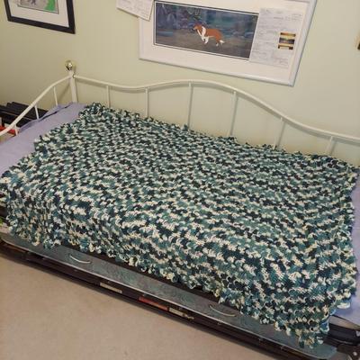 Afghan Throws (GBC-BBL)