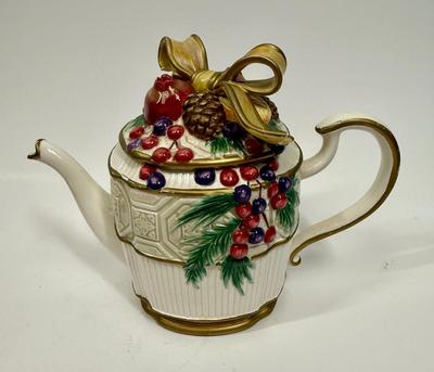 FITZ & FLLOYD Classics - Winter Holiday Christmas Teapot