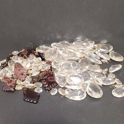 LOT 419: Collection of Chandelier Crystals
