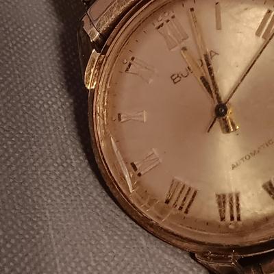 LOT 420: Cross Virgin Airlines and Hargrove Ball Point Pen Set with Bulova Watch