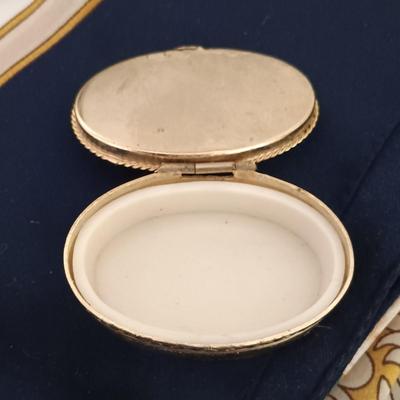 LOT 423: Faberge Miniature Plate, Rodolfo Roma Scarf, Berkshire Scarf, Charlie Solid Perfume Envelope Charm & More