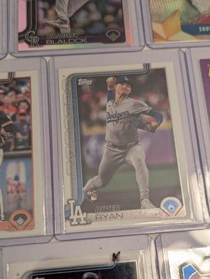 Topps 2024 Baseball Collector Cards Lot K