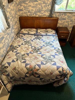 FULL SIZE BED WITH ANTIQUE HEADBOARD & MATCHING NIGHT STAND PLUS BEDSPREAD