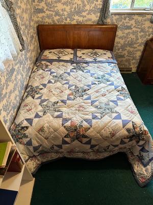 FULL SIZE BED WITH ANTIQUE HEADBOARD & MATCHING NIGHT STAND PLUS BEDSPREAD