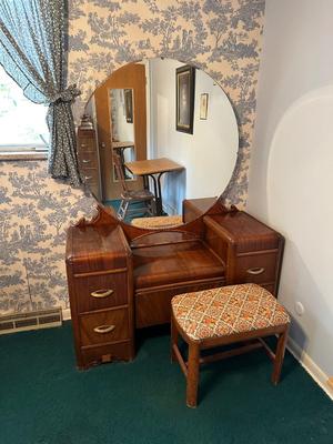 ANTIQUE VANITY WITH STOOL