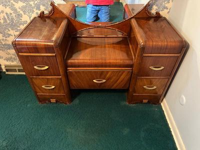 ANTIQUE VANITY WITH STOOL