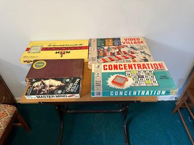 VINTAGE BOARD GAMES