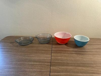 PYREX BOWLS AND BAKING DISHES