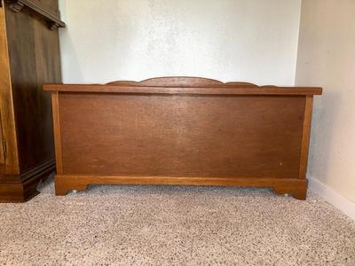 HOPE CHEST ON CASTERS