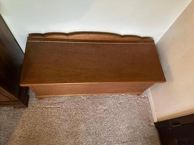HOPE CHEST ON CASTERS