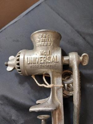#1 UNIVERSAL MEAT CHOPPER