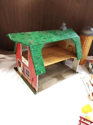VINTAGE TIN BARNHOUSE AND SILO