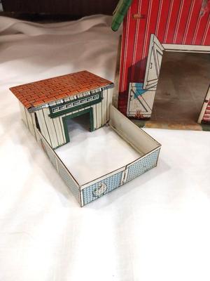 VINTAGE TIN BARNHOUSE AND SILO