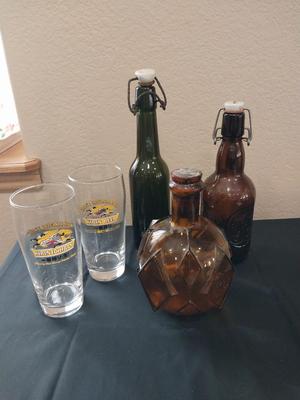 VINTAGE LIQUOR BOTTLES AND KIRIN BEER GLASSES