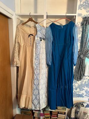 VINTAGE LONG DRESSES