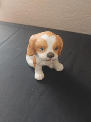 DOG FIGURINES