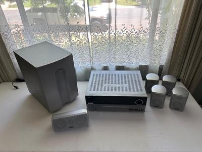 HARMON KARDON AVR140 AUDIO/VIDEO RECEIVER WITH INFINITY SUBWOOFER AND SPEAKERS