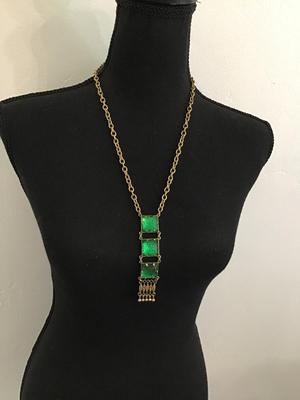 Beautiful Statement Necklace Emerald Green Molded Faux Stones