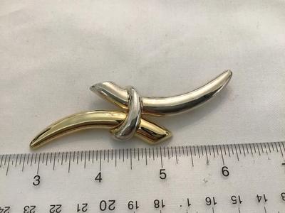 Vintage Two Tone Horn Brooch