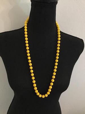 Sunshine, yellow vintage beaded necklace