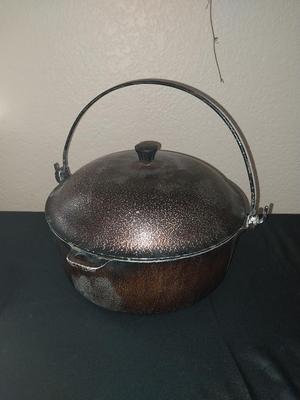 VINTAGE KITCHEN ITEMS