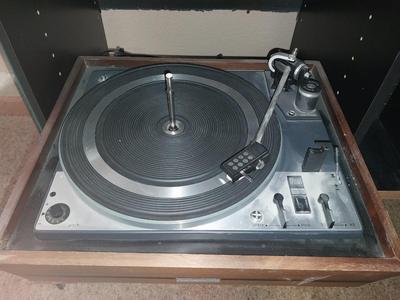 STEREO CABINET-UNITED AUDIO LP PLAYER-INFINITY SURROUND SOUND SPEAKERS