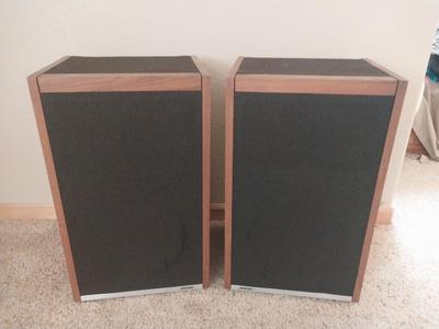 BOSE SPEAKERS